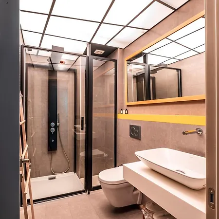 Homie Suites - 